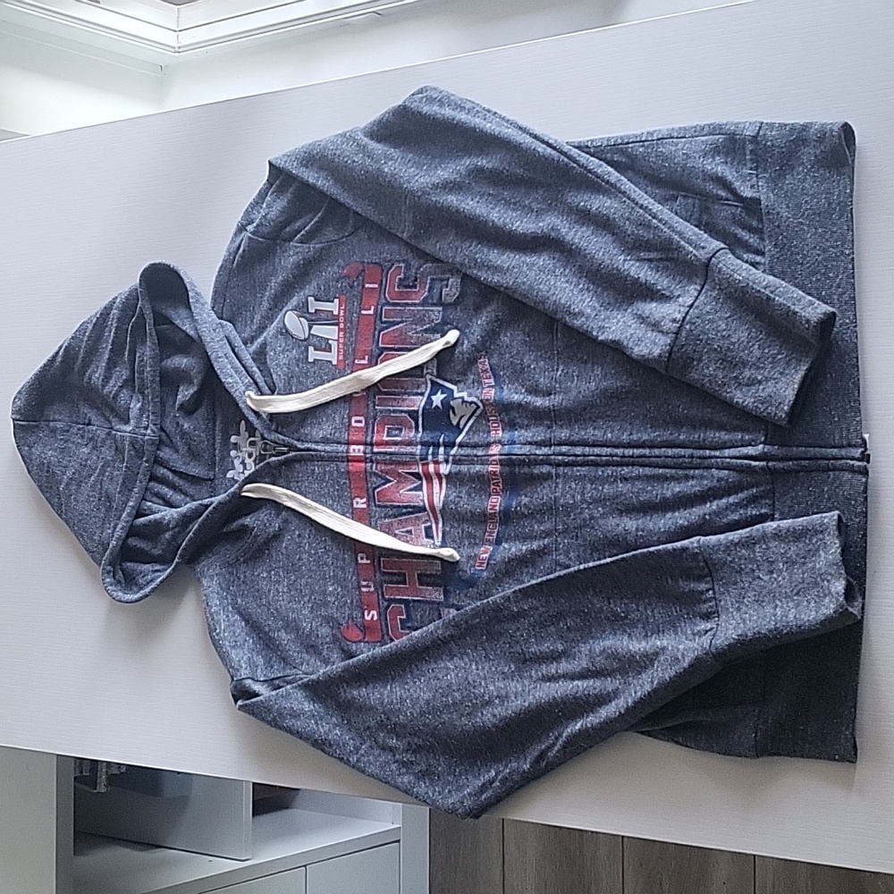 New England Zip-up Hoodie